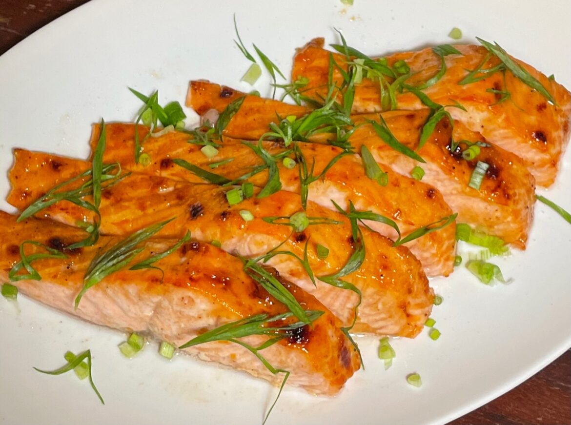 Apricot Glazed Salmon – Mangia Monday